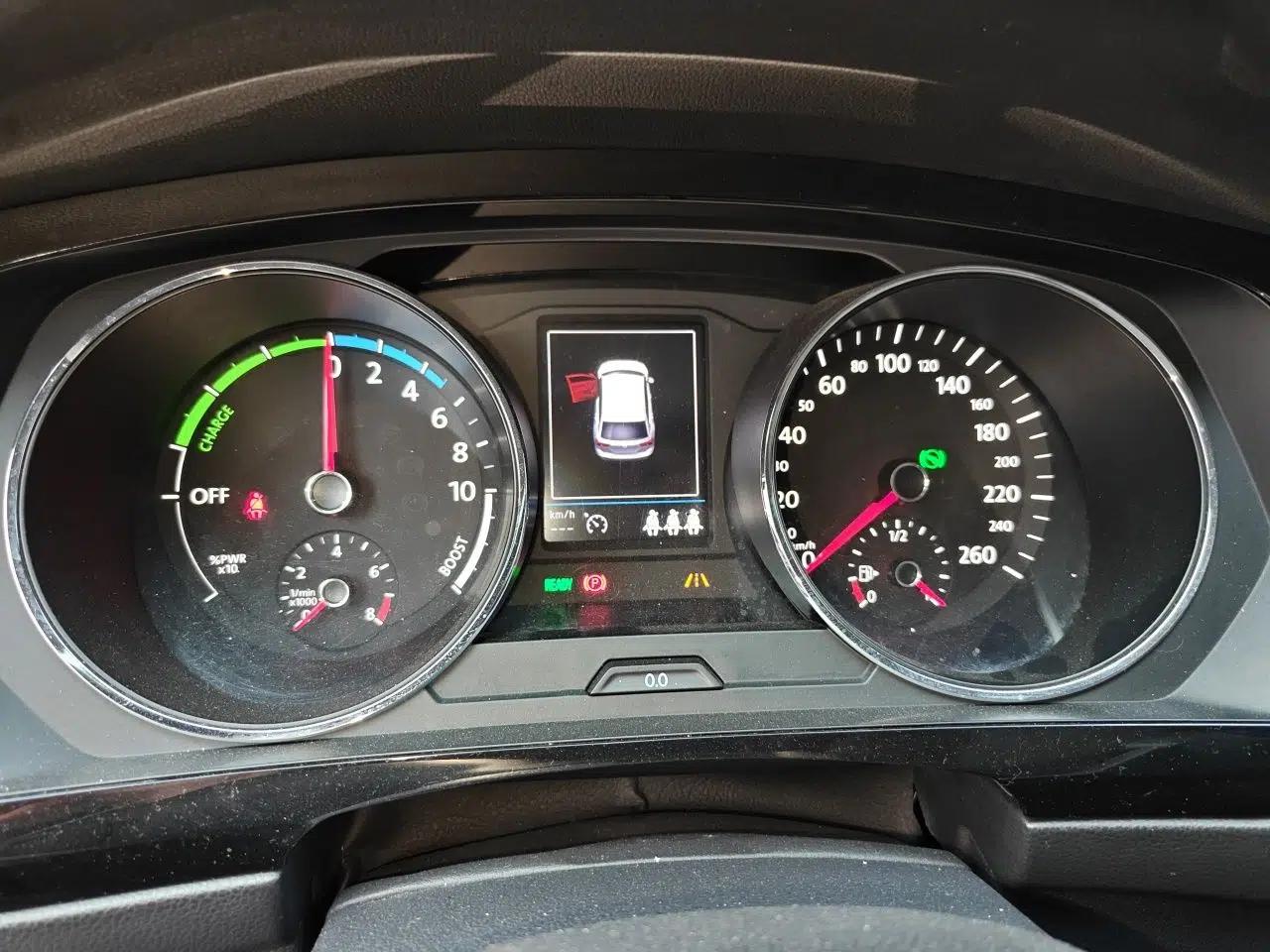Volkswagen Tiguan L New Energy 2019 430 PHEV Hybrid Flagship Model — миниатюра 12