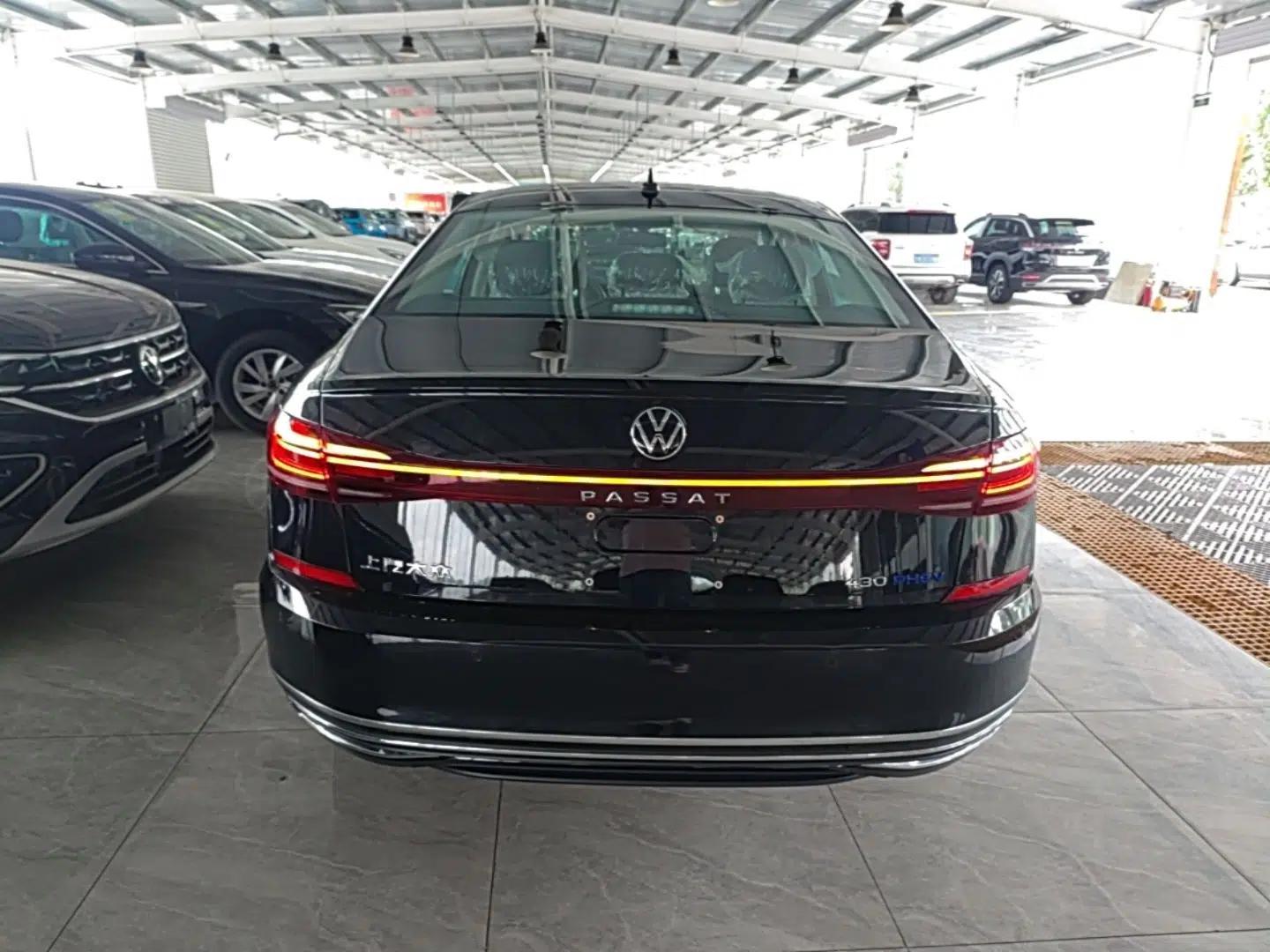 Volkswagen Passat New Energy 2025 430 PHEV Hybrid Business Edition — миниатюра 5
