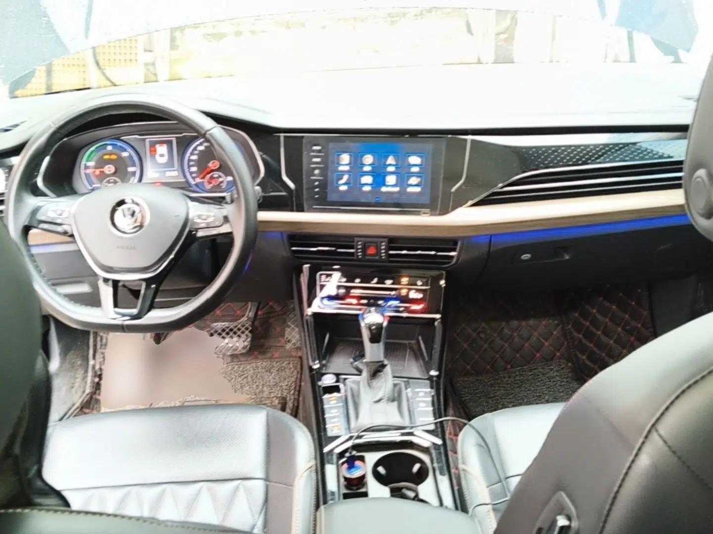 Volkswagen Passat New Energy 2020 430 PHEV Hybrid Luxury Edition China VI Standard — миниатюра 12