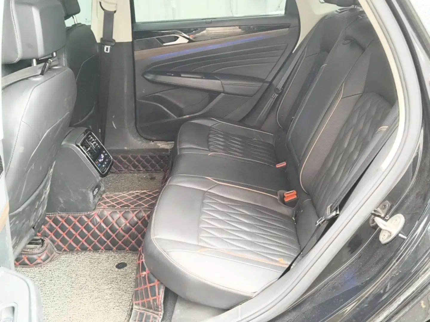 Volkswagen Passat New Energy 2020 430 PHEV Hybrid Luxury Edition China VI Standard — миниатюра 19