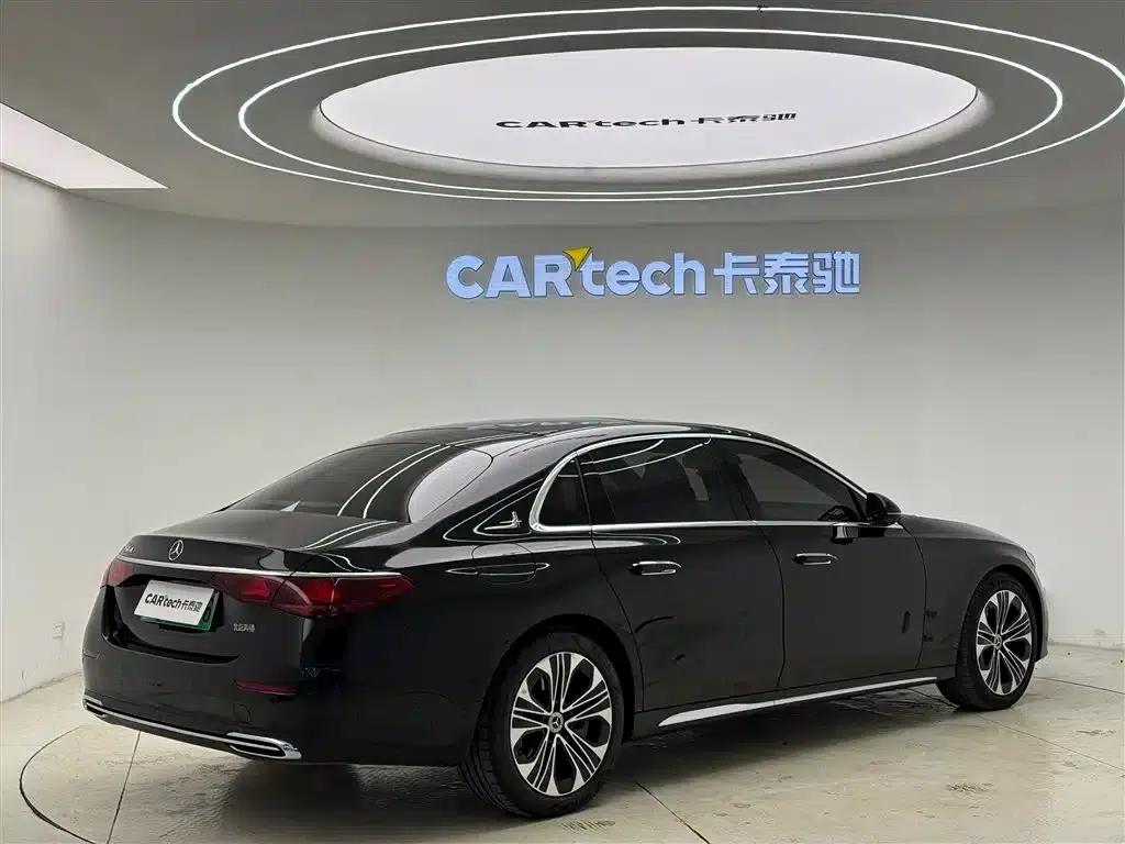 Mercedes-Benz E-Class PHEV 2024 E 350 e L Plug-in Hybrid Sedan — миниатюра 3