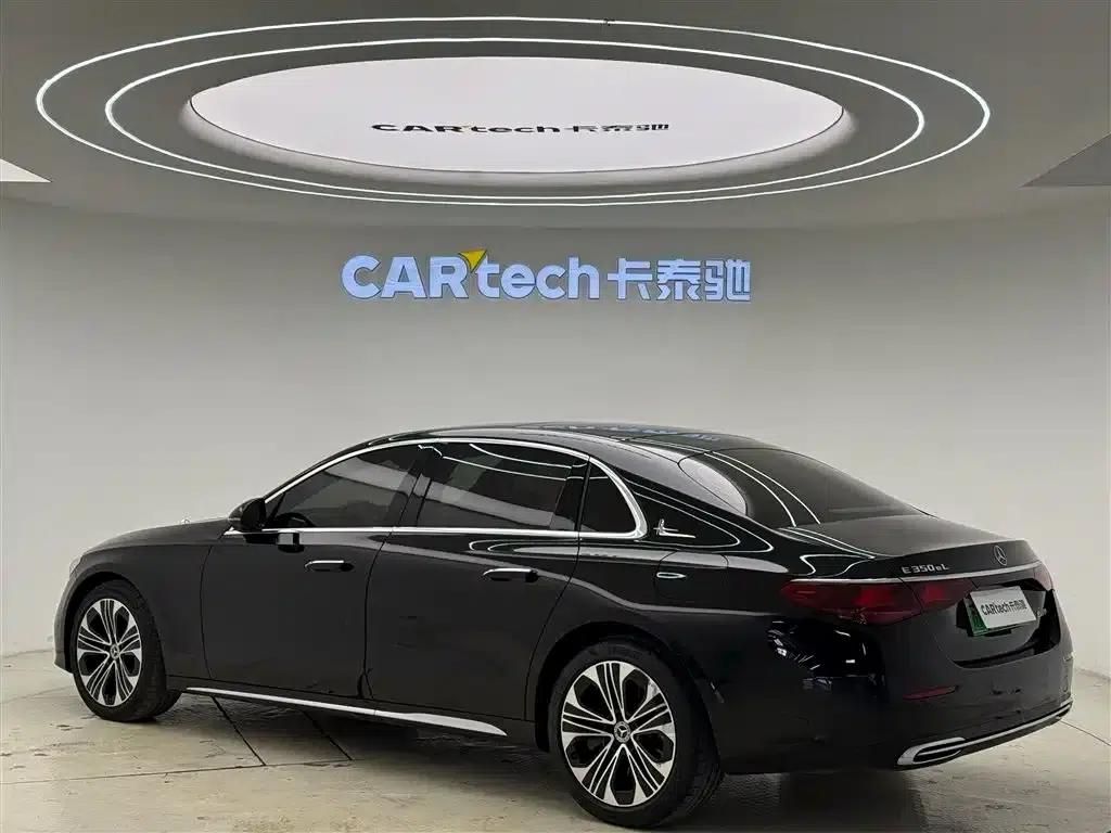 Mercedes-Benz E-Class PHEV 2024 E 350 e L Plug-in Hybrid Sedan — миниатюра 4