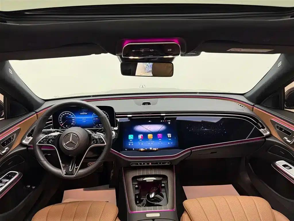 Mercedes-Benz E-Class PHEV 2024 E 350 e L Plug-in Hybrid Sedan — миниатюра 6