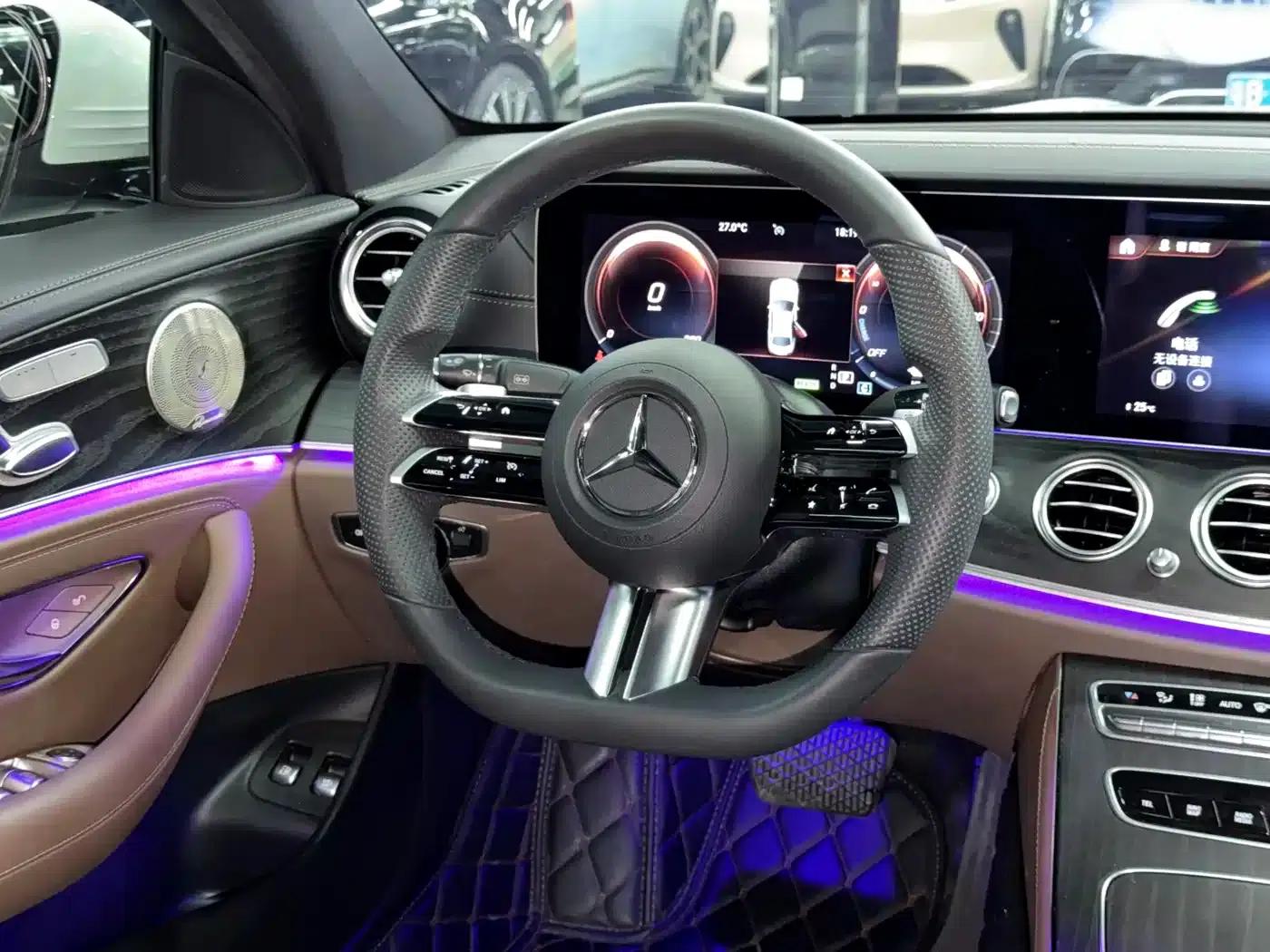 Mercedes-Benz E-Class PHEV 2022 E 350 e L Plug-in Hybrid Sports Sedan — миниатюра 13