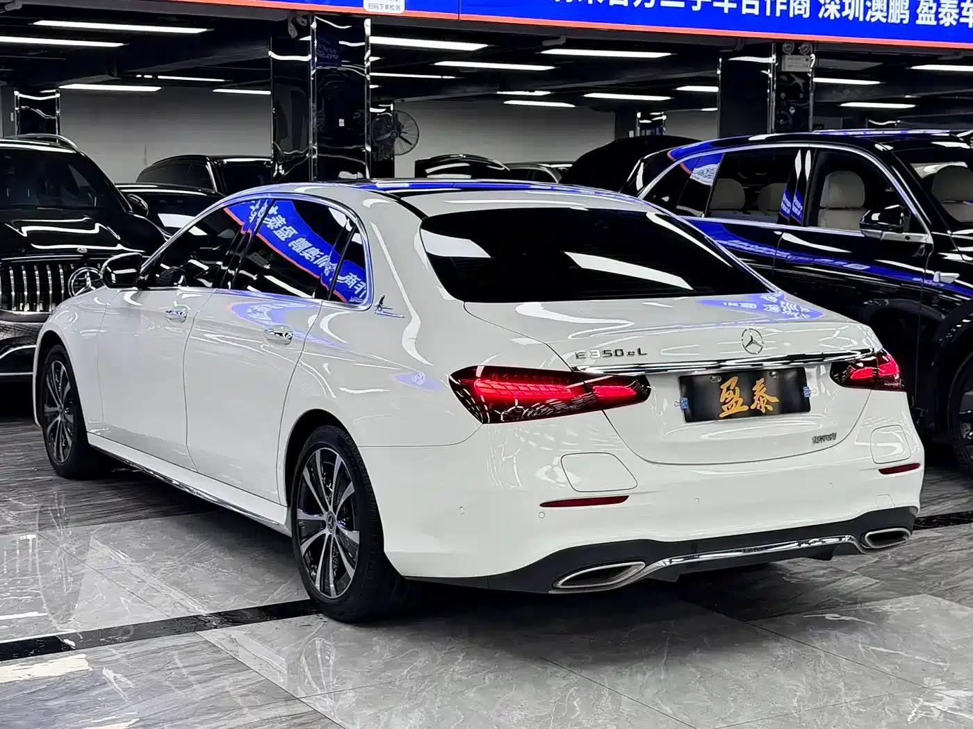 Mercedes-Benz E-Class PHEV 2022 E 350 e L Plug-in Hybrid Sports Sedan — миниатюра 5