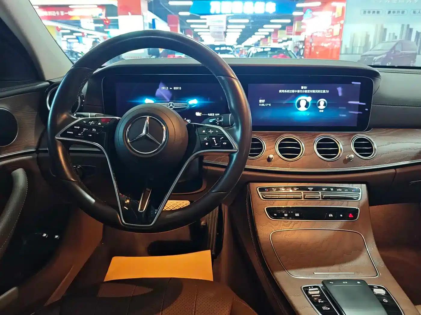 Mercedes-Benz E-Class PHEV 2022 Facelift E 350 e L Plug-in Hybrid Sedan — миниатюра 12