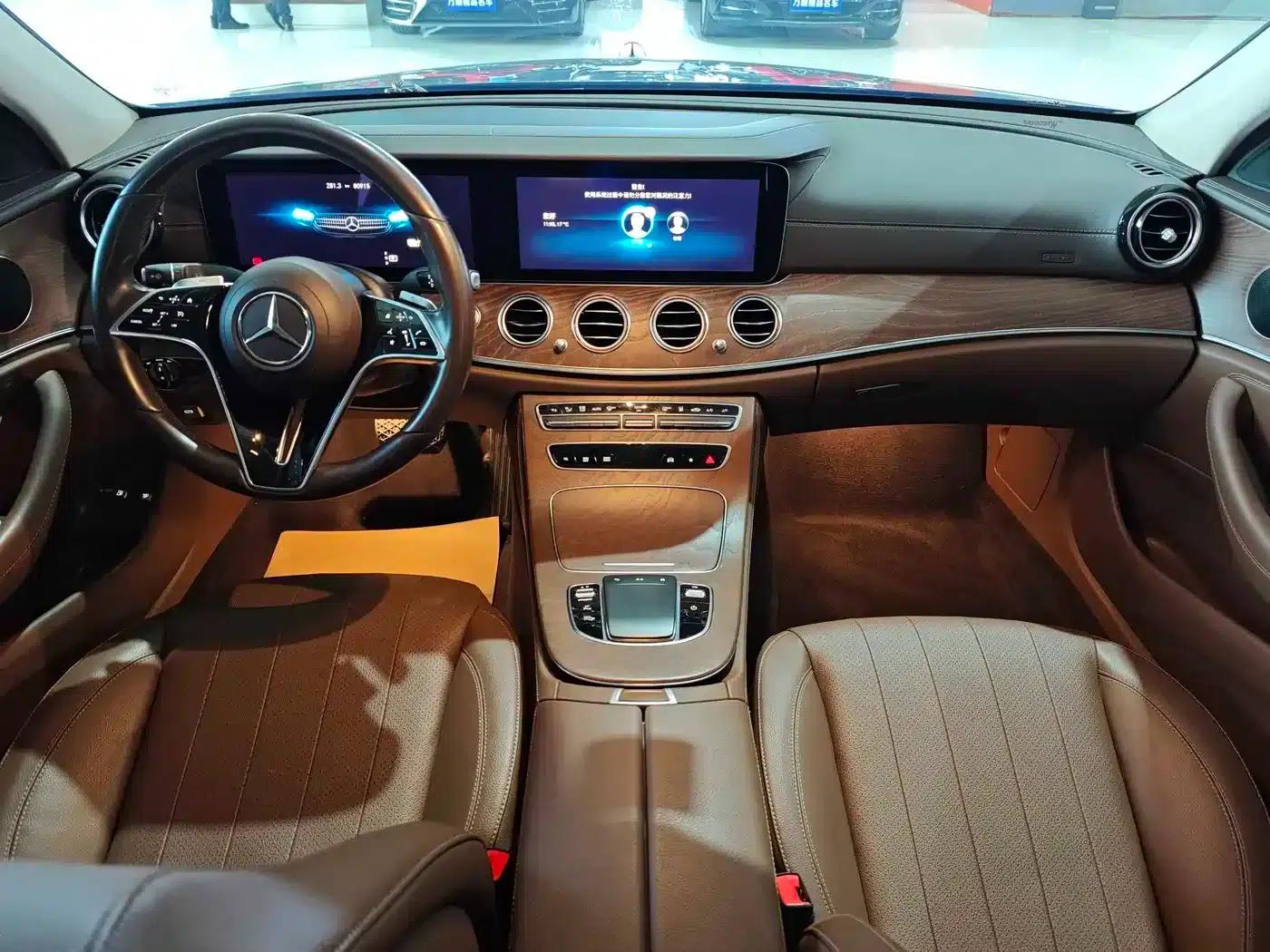 Mercedes-Benz E-Class PHEV 2022 Facelift E 350 e L Plug-in Hybrid Sedan — миниатюра 13