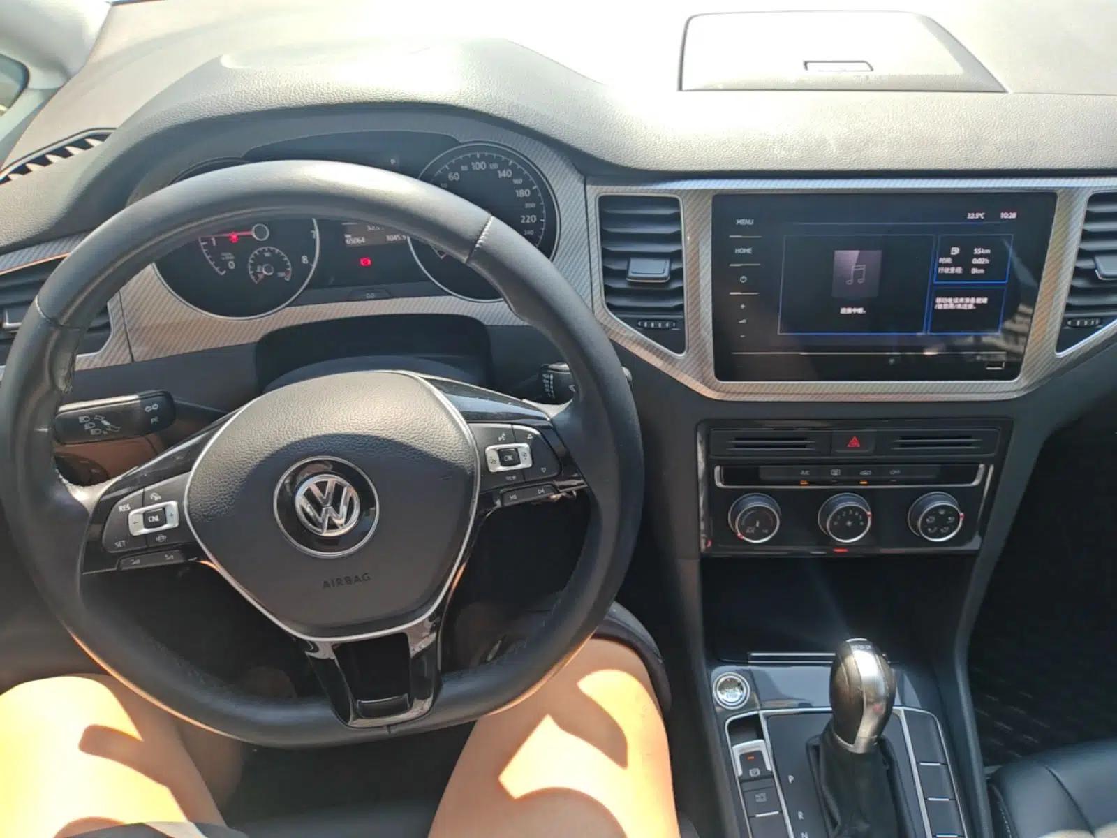 Volkswagen Golf Sportsvan 2020 280TSI Automatic Curious Model — миниатюра 13
