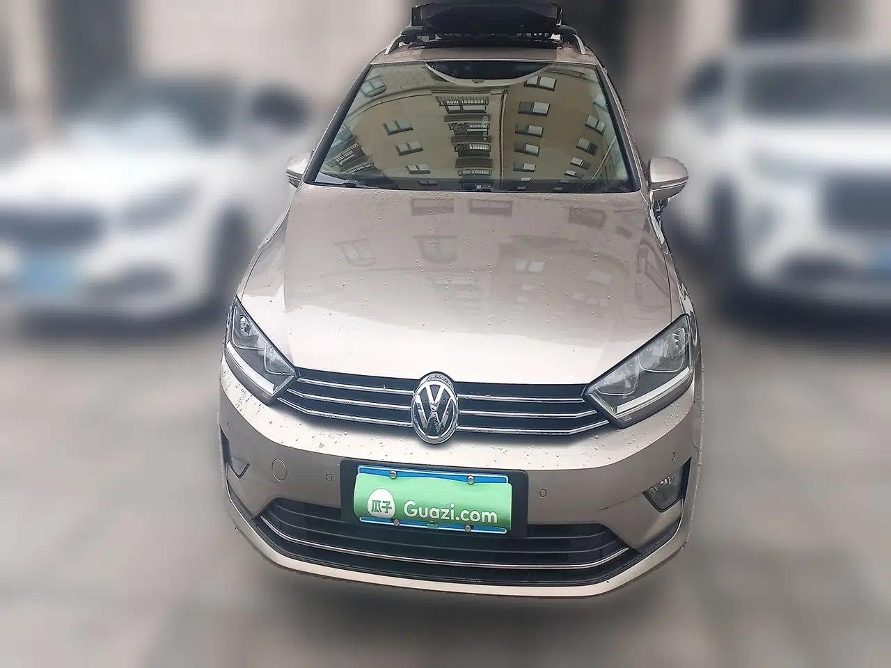 Volkswagen Golf Sportsvan 2016 280TSI Automatic Luxury Model — миниатюра 2