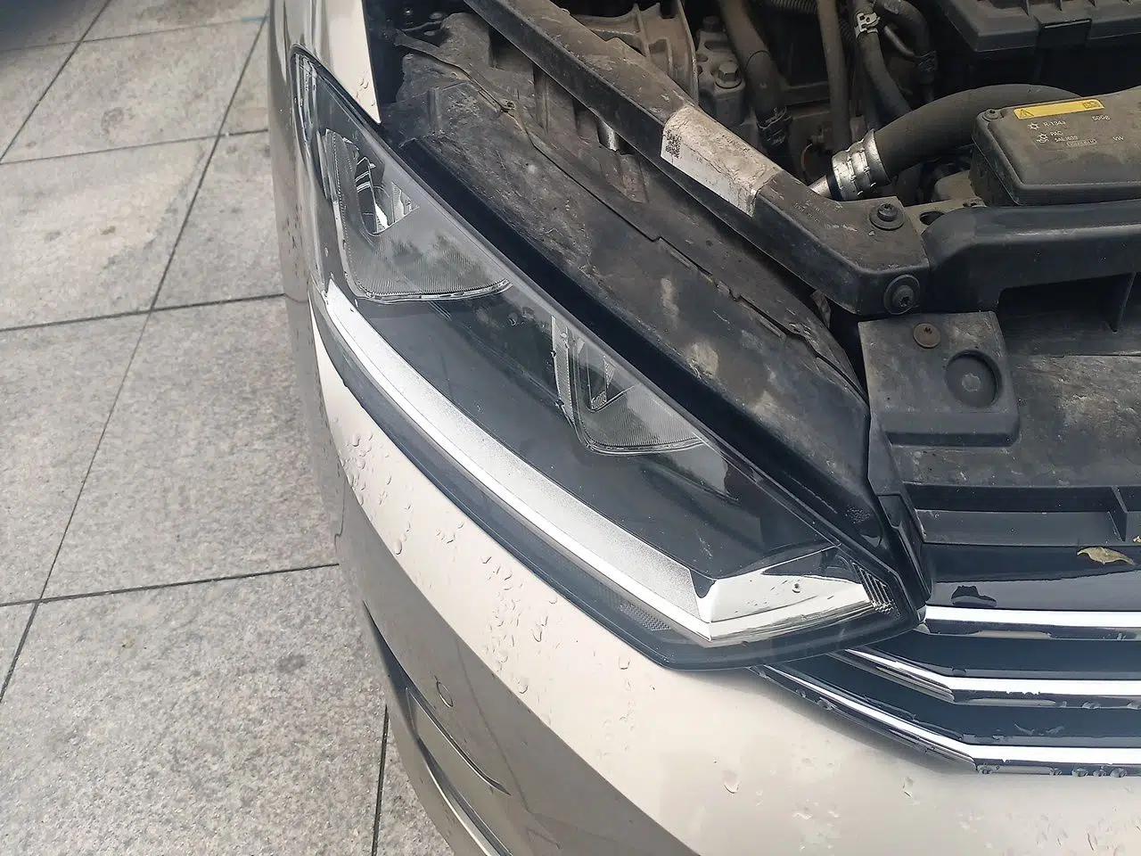 Volkswagen Golf Sportsvan 2016 280TSI Automatic Luxury Model — миниатюра 7