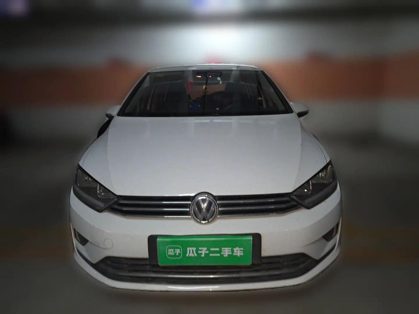 Volkswagen Golf Sportsvan 2016 1.6L Automatic Comfort Model — миниатюра 2