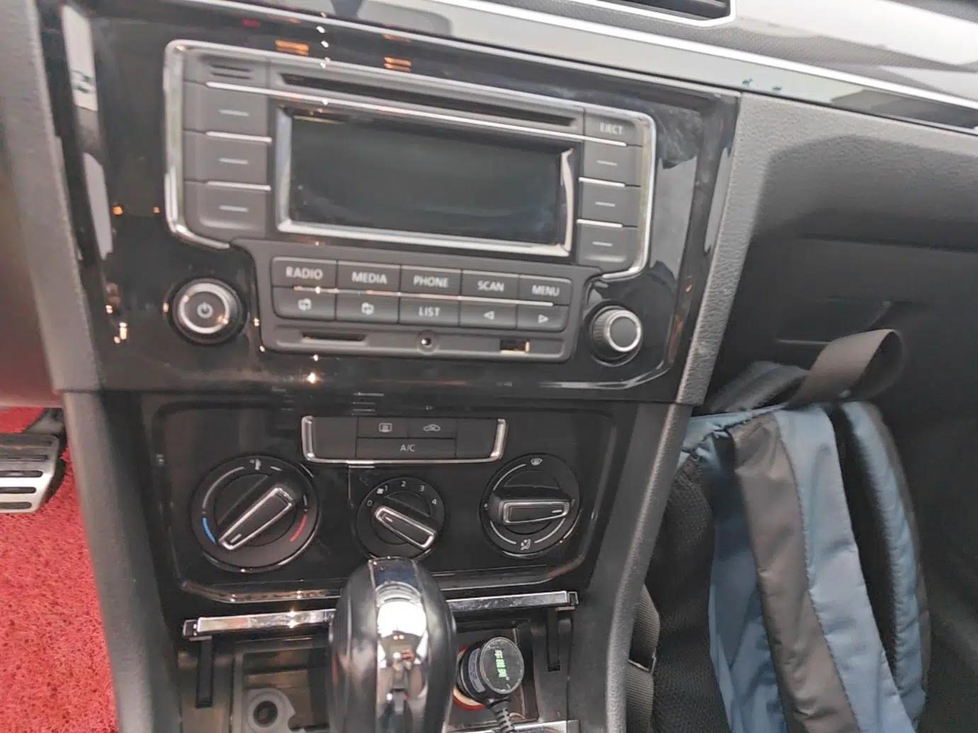 Volkswagen C-TREK 2018 1.5L Automatic Comfort Model — миниатюра 16