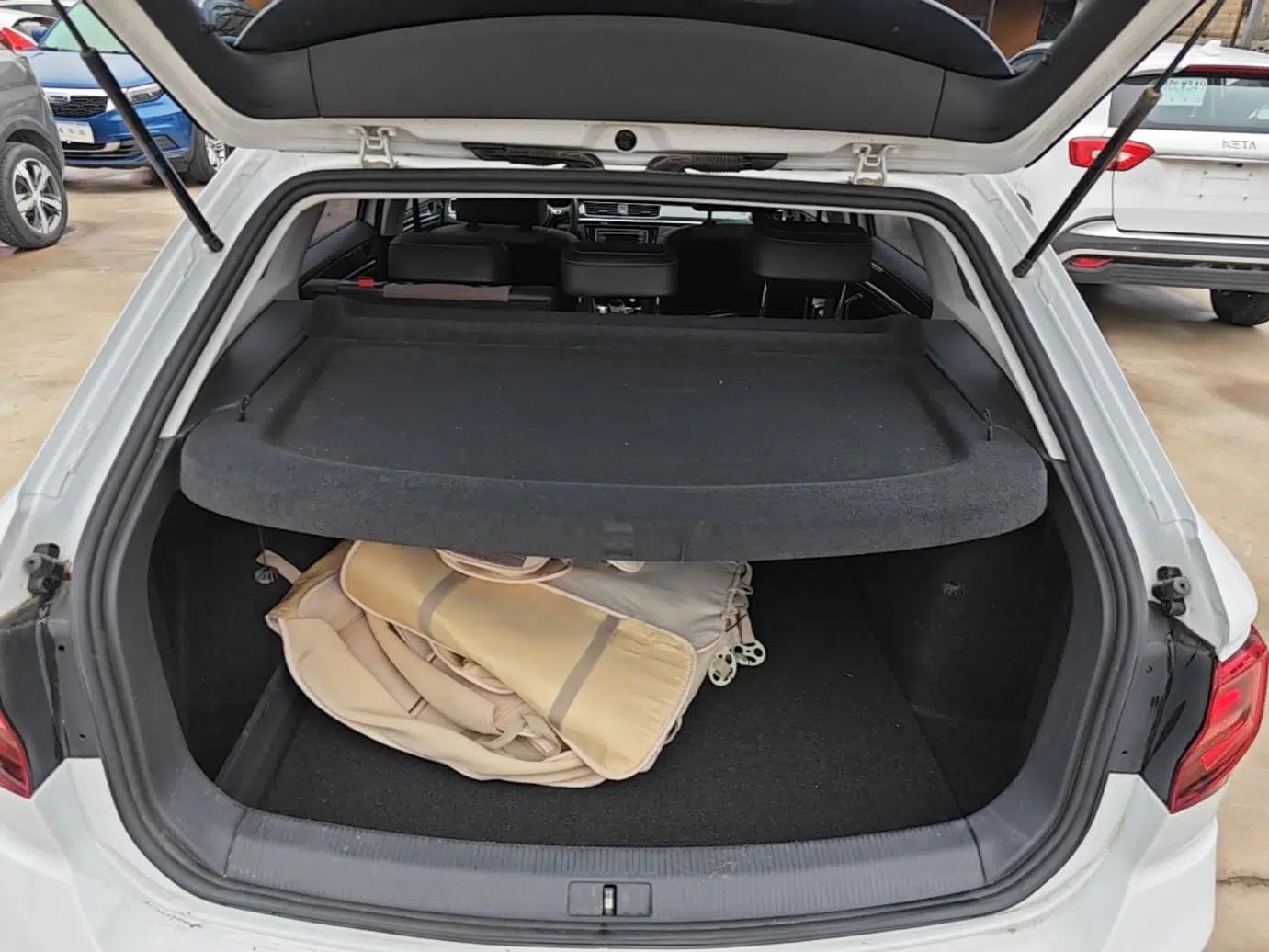 Volkswagen C-TREK 2018 1.5L Automatic Comfort Model — миниатюра 22