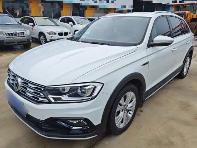 Volkswagen C-TREK 2018 1.5L Automatic Comfort Model