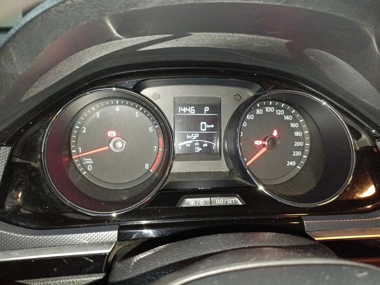 Volkswagen C-TREK 2017 1.6L Automatic Comfort Model — миниатюра 12