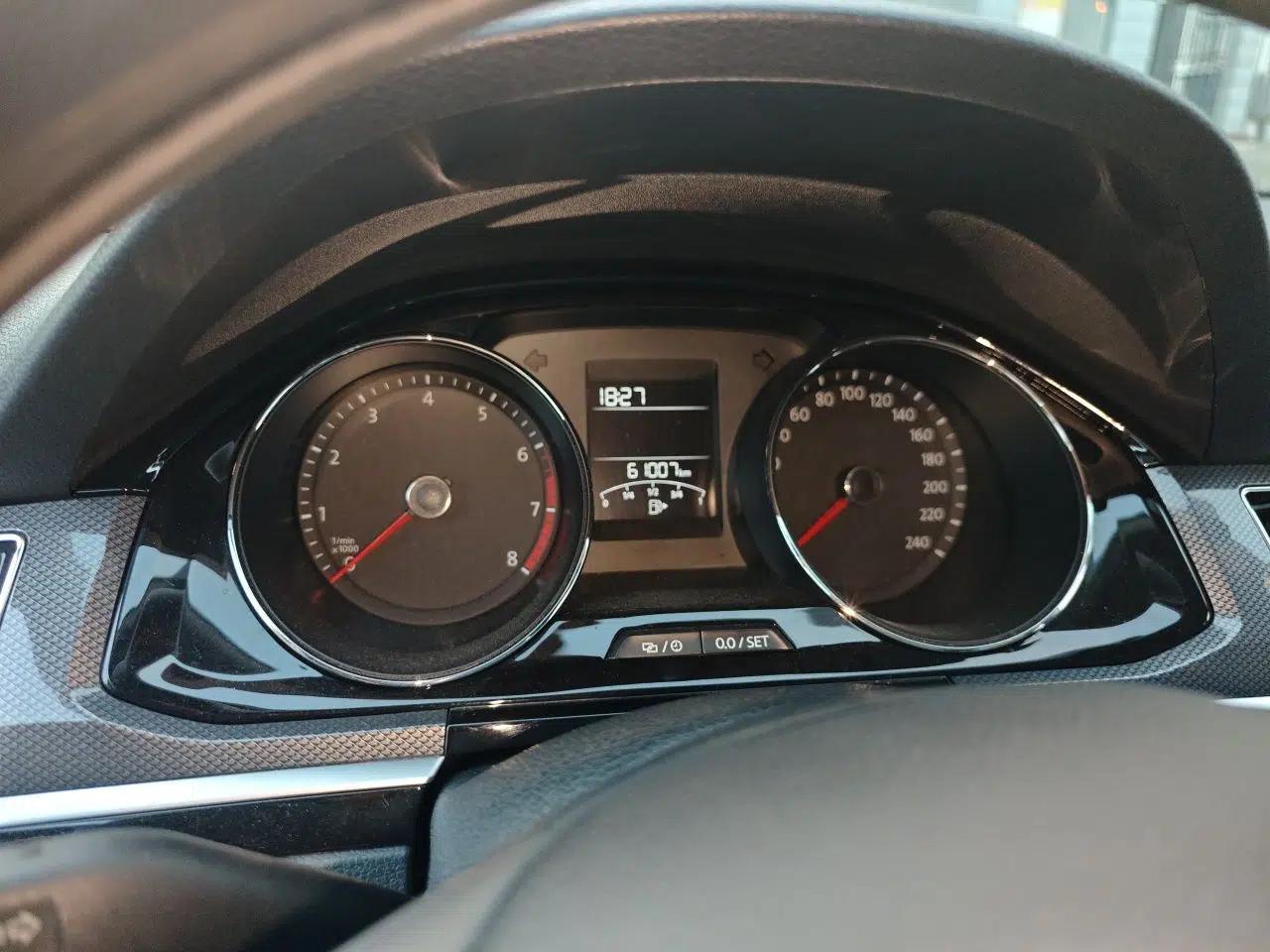 Volkswagen C-TREK 2017 230TSI DSG Comfort Version — миниатюра 12