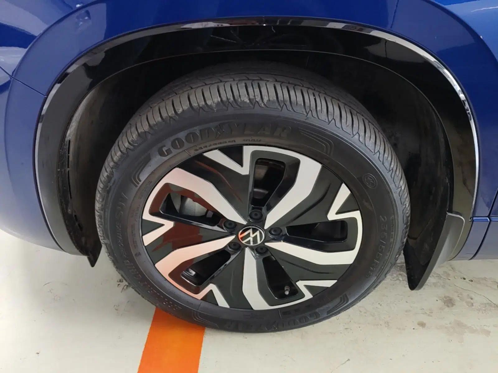 Volkswagen Tayron GTE Plug-in Hybrid 2023 280TSI Luxury Plus Advanced Edition — миниатюра 8