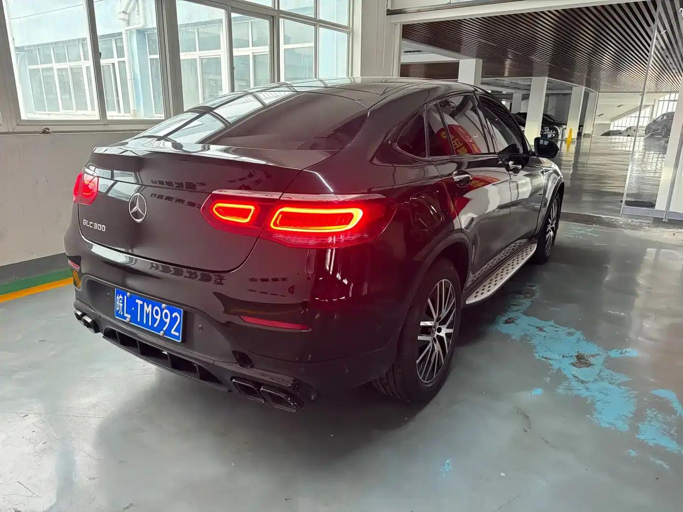 2022 Mercedes-Benz GLC Coupe, GLC 300 4MATIC Coupe SUV — миниатюра 4