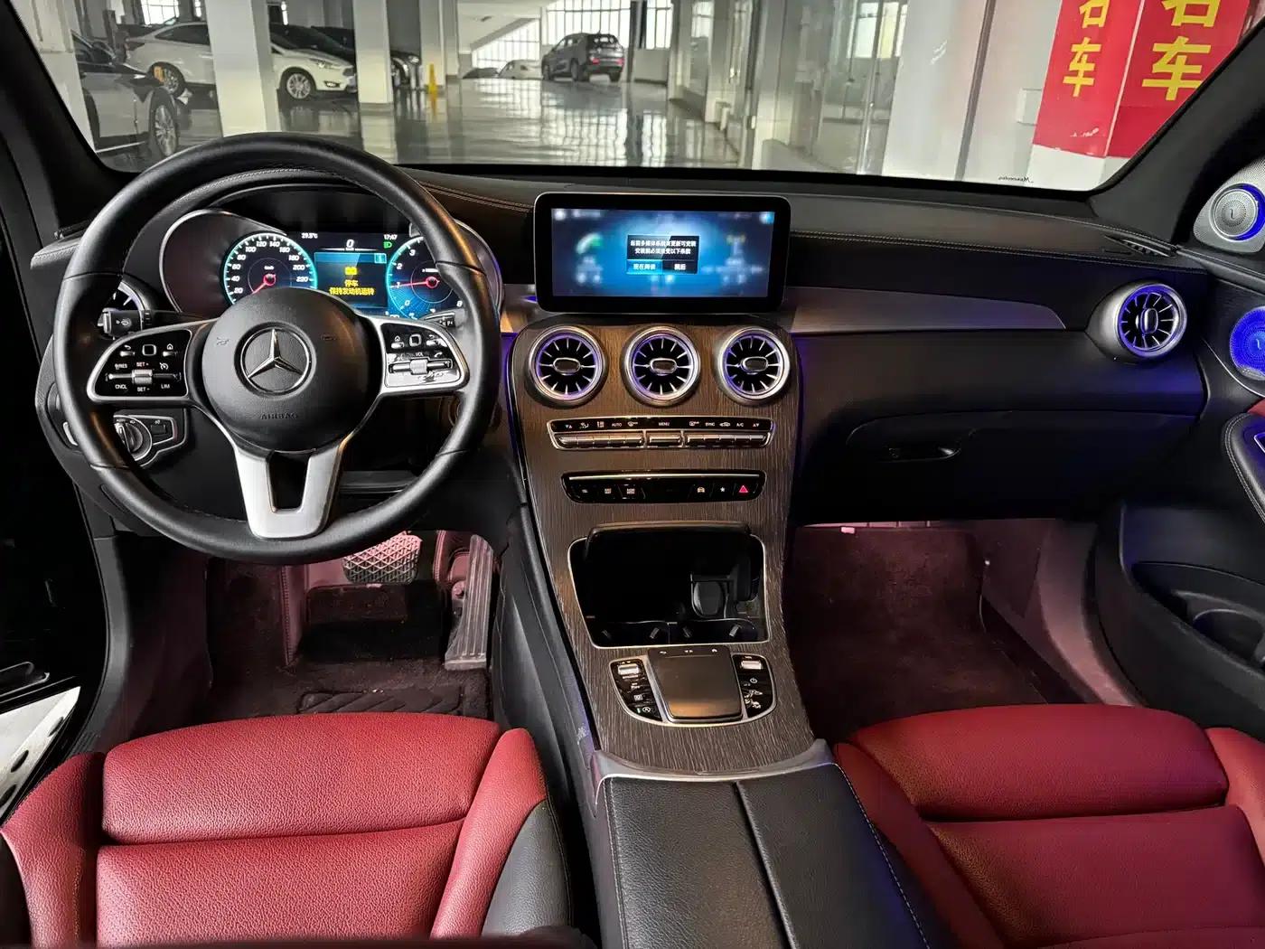 2022 Mercedes-Benz GLC Coupe, GLC 300 4MATIC Coupe SUV — миниатюра 8