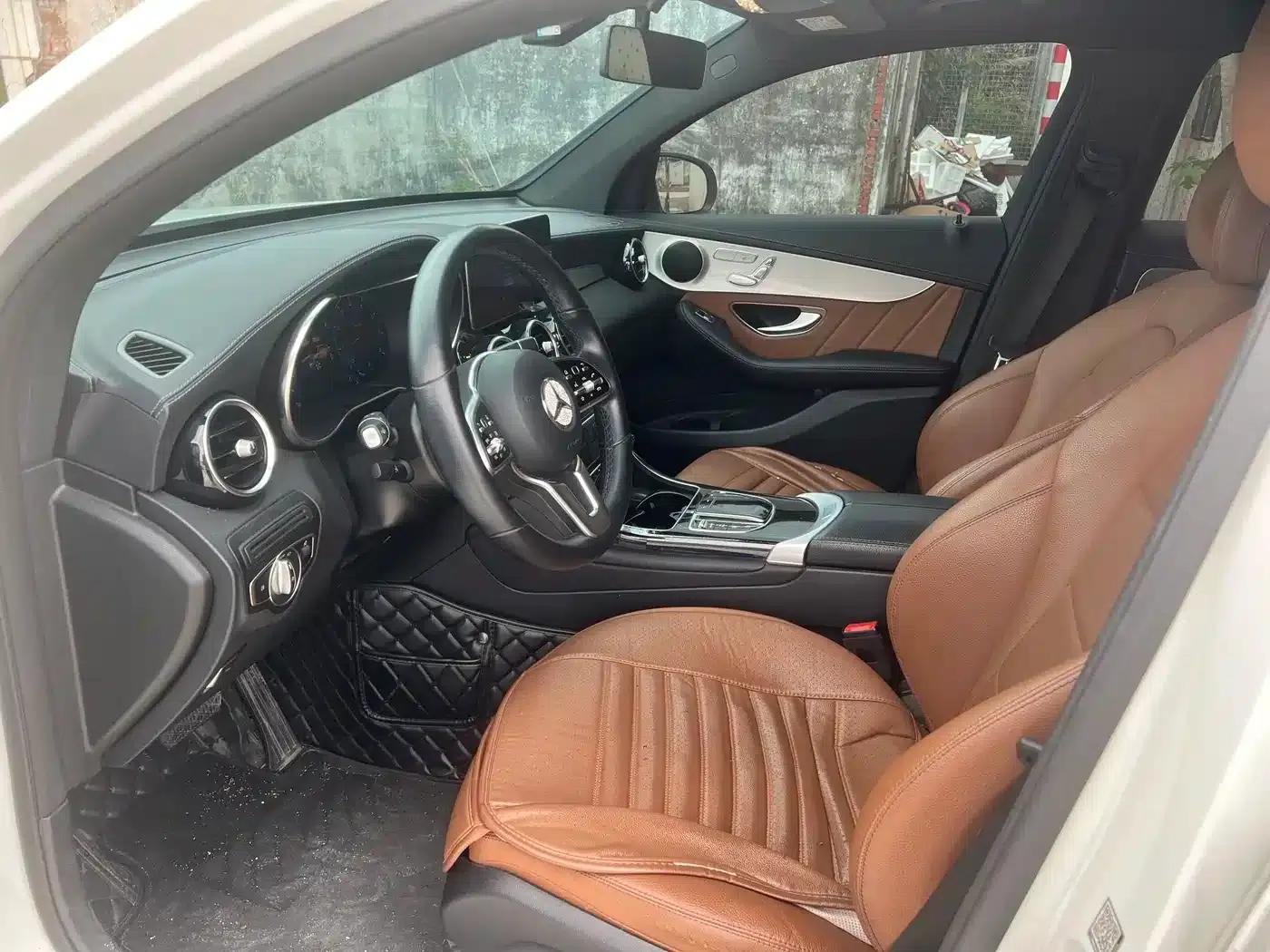 2022 Mercedes-Benz GLC Coupe, GLC 260 4MATIC Coupe SUV — миниатюра 6