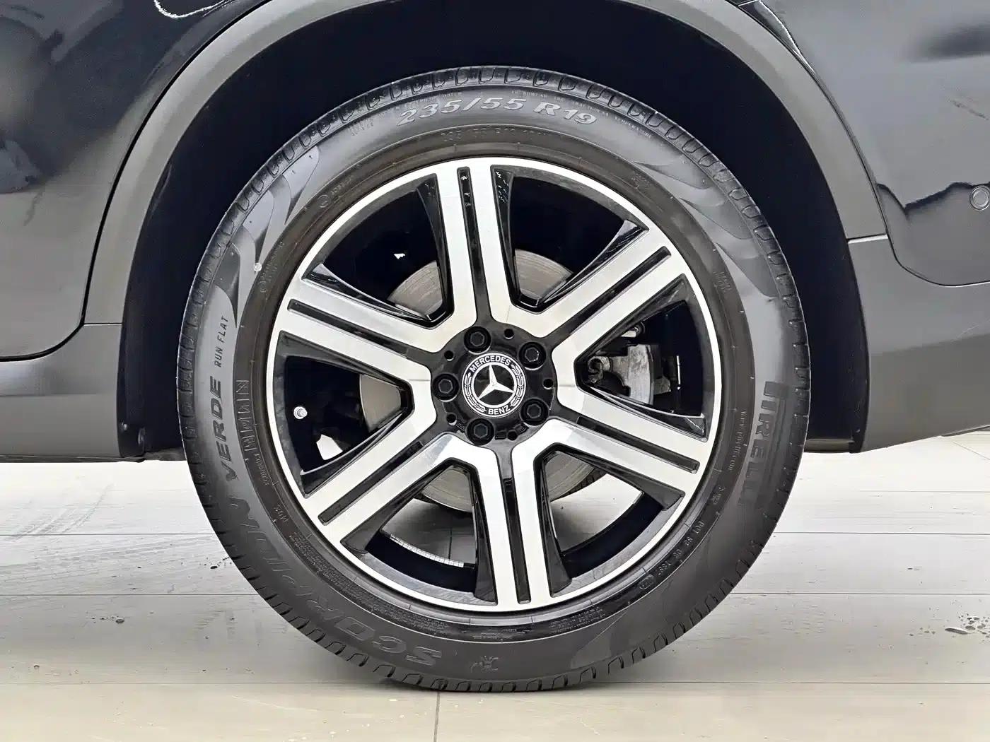 2022 Mercedes-Benz GLC Coupe, GLC 260 4MATIC Coupe SUV — миниатюра 17