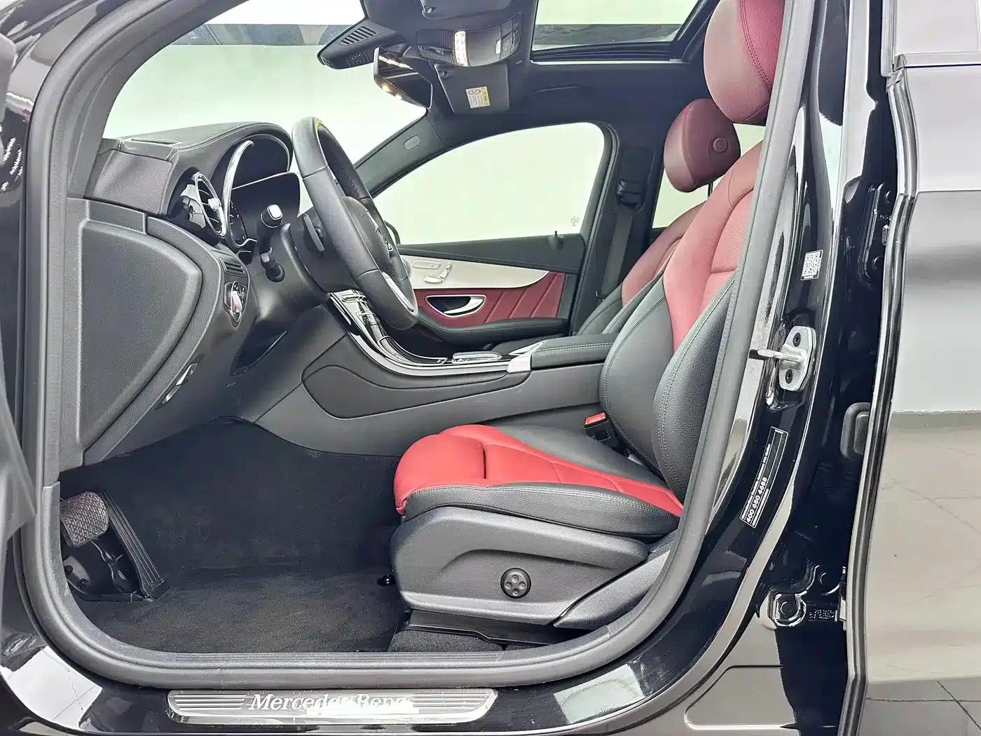 2022 Mercedes-Benz GLC Coupe, GLC 260 4MATIC Coupe SUV — миниатюра 6