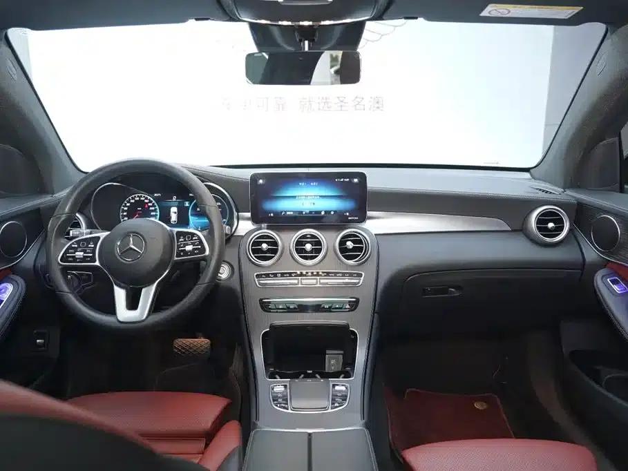 2021 Mercedes-Benz GLC Coupe, GLC 300 4MATIC Coupe SUV — миниатюра 10