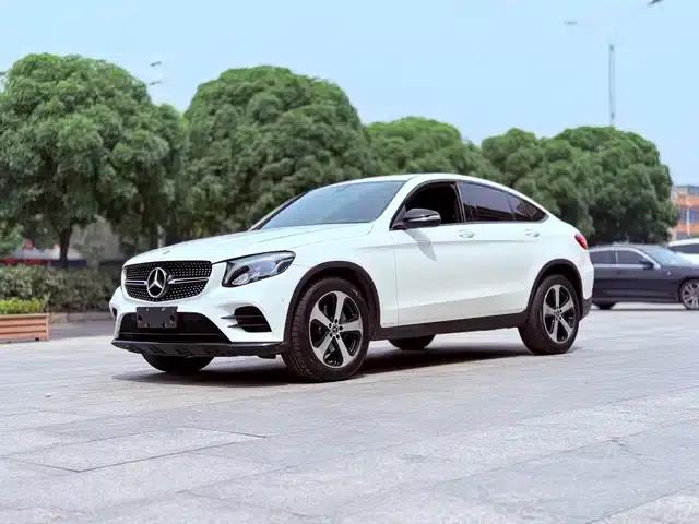 Mercedes-Benz GLC Coupe 2019 GLC 200 4MATIC Coupe SUV
