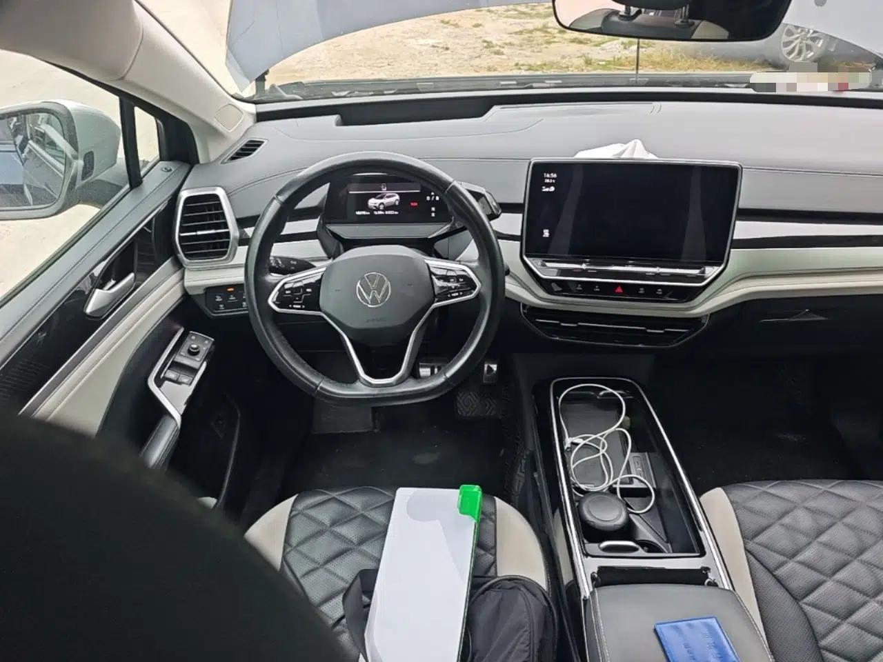 Volkswagen ID.6 CROZZ 2022 Long-Range PRO Edition — миниатюра 11