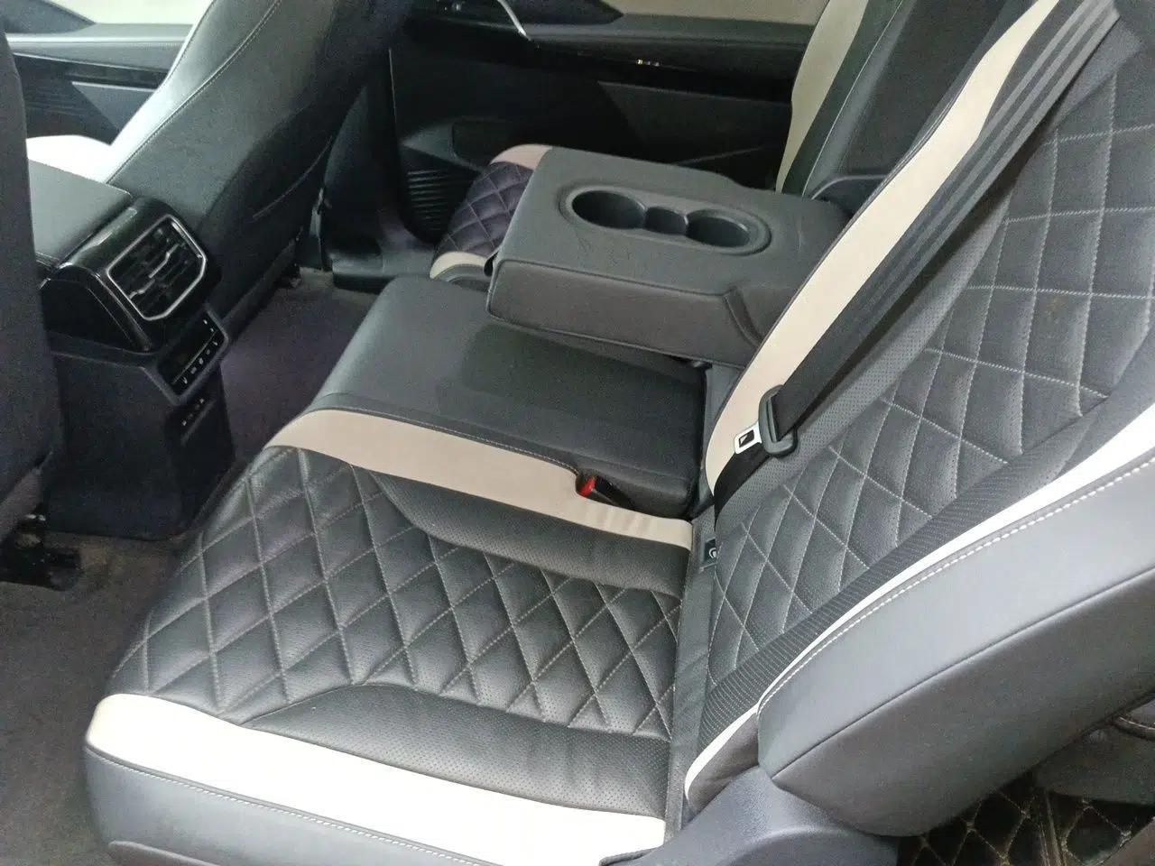 Volkswagen ID.6 CROZZ 2022 Long-Range PRO Edition — миниатюра 18