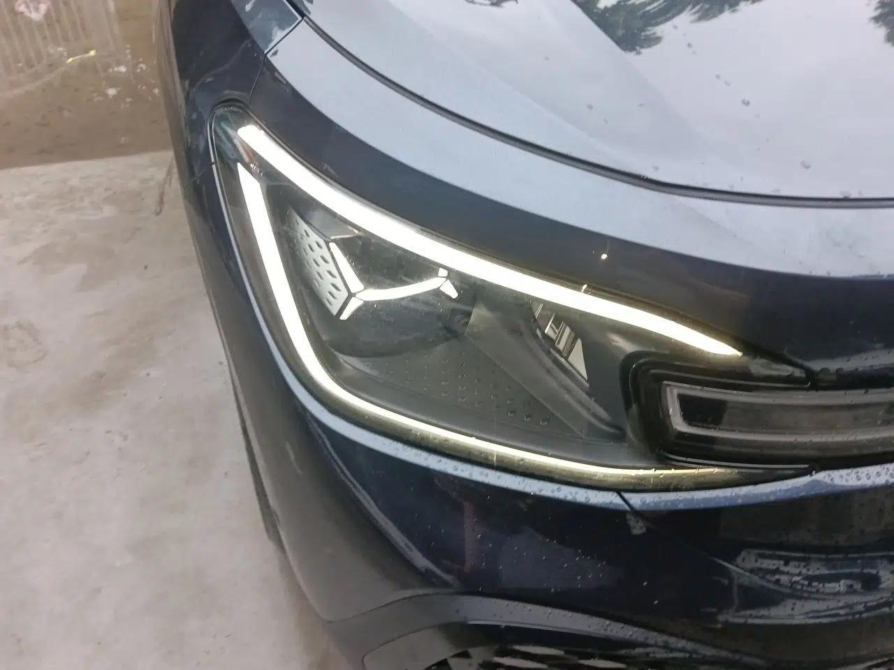 Volkswagen ID.6 CROZZ 2022 Long-Range PRO Edition — миниатюра 7