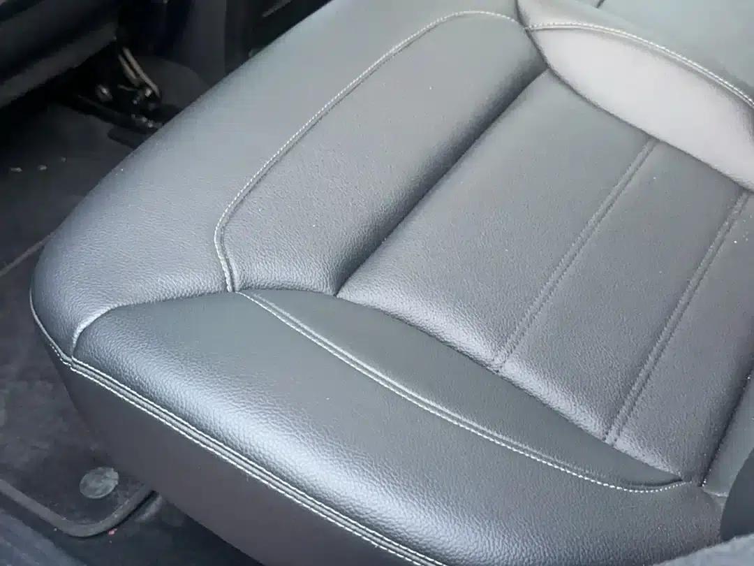 2015 Mercedes-Benz GLE Coupe, GLE 320 4MATIC Coupe SUV — миниатюра 40
