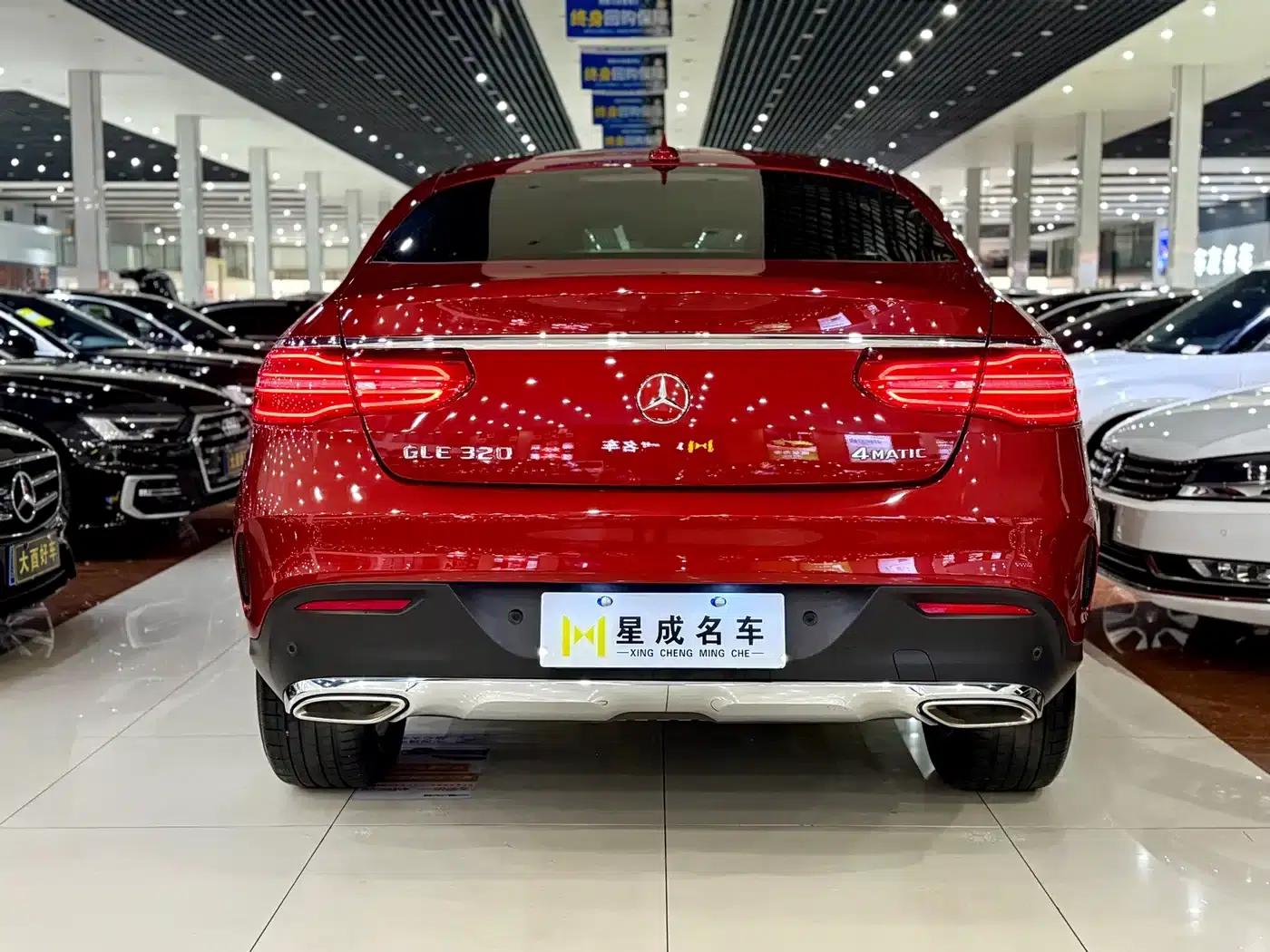 2015 Mercedes-Benz GLE Coupe, GLE 320 4MATIC Coupe SUV — миниатюра 13
