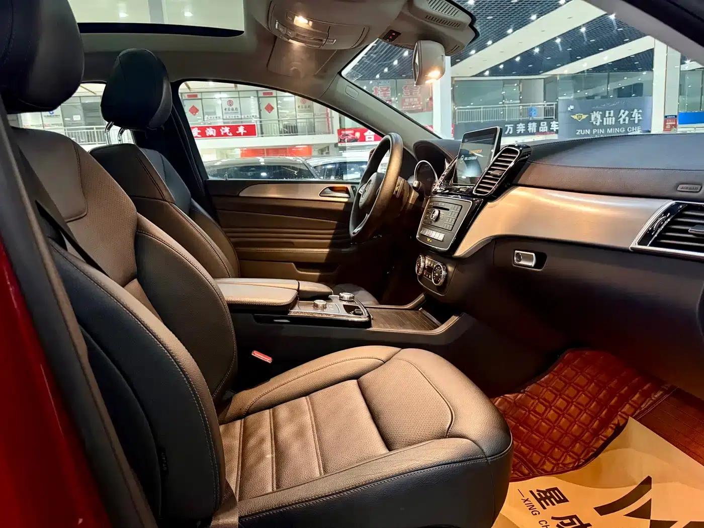 2015 Mercedes-Benz GLE Coupe, GLE 320 4MATIC Coupe SUV — миниатюра 4