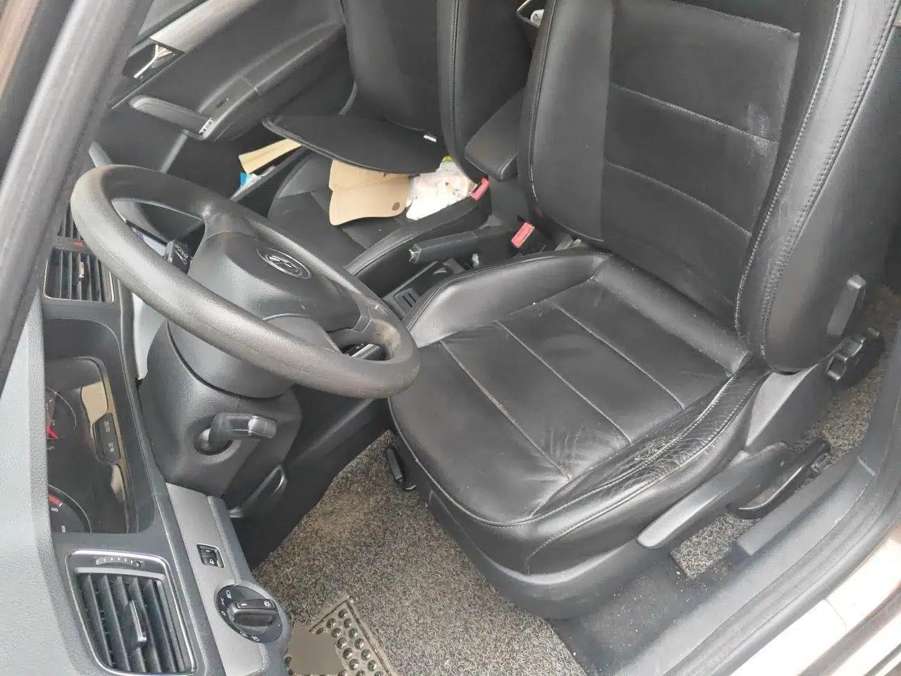 Volkswagen Gran Lavida 2013 1.6L Automatic Comfort Model — миниатюра 16