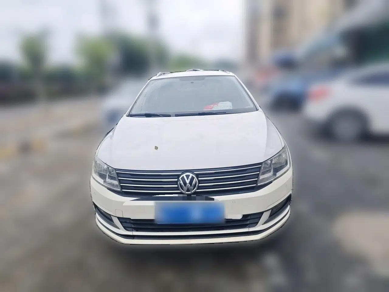 Volkswagen Gran Lavida 2015 1.6L Automatic Comfort Edition — миниатюра 2