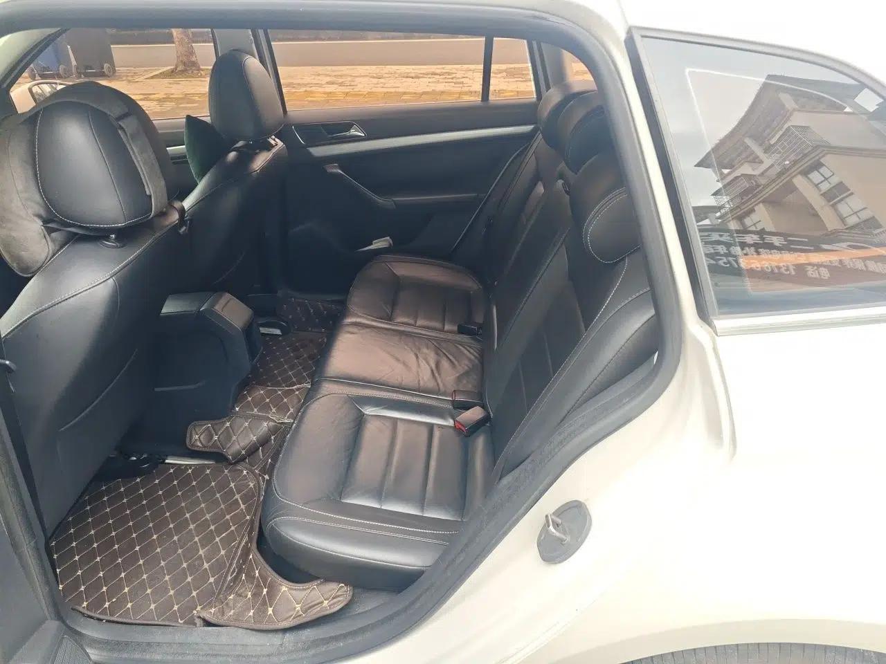 Volkswagen Gran Lavida 2015 1.6L Automatic Comfort Edition — миниатюра 18