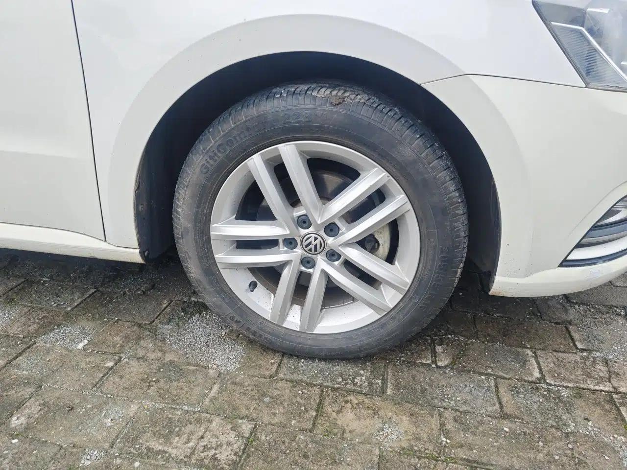 Volkswagen Gran Lavida 2015 1.6L Automatic Comfort Edition — миниатюра 8