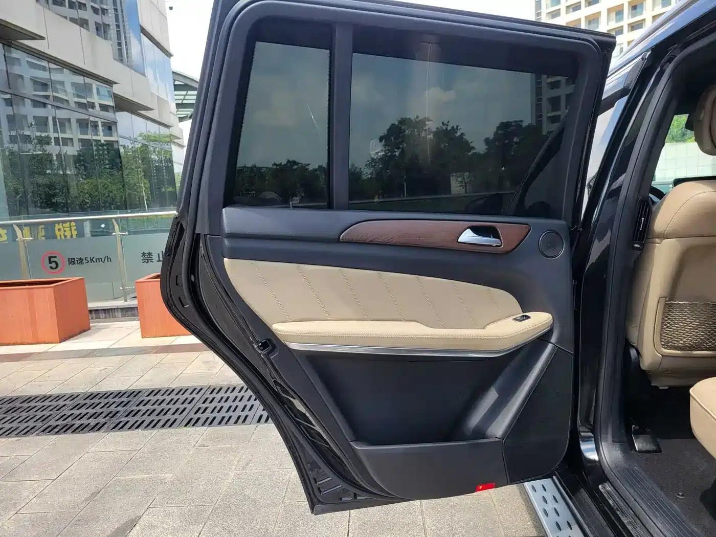 Mercedes-Benz GL-Class 2013 GL 500 4MATIC — миниатюра 12