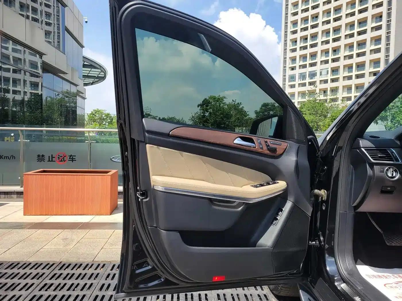 Mercedes-Benz GL-Class 2013 GL 500 4MATIC — миниатюра 10