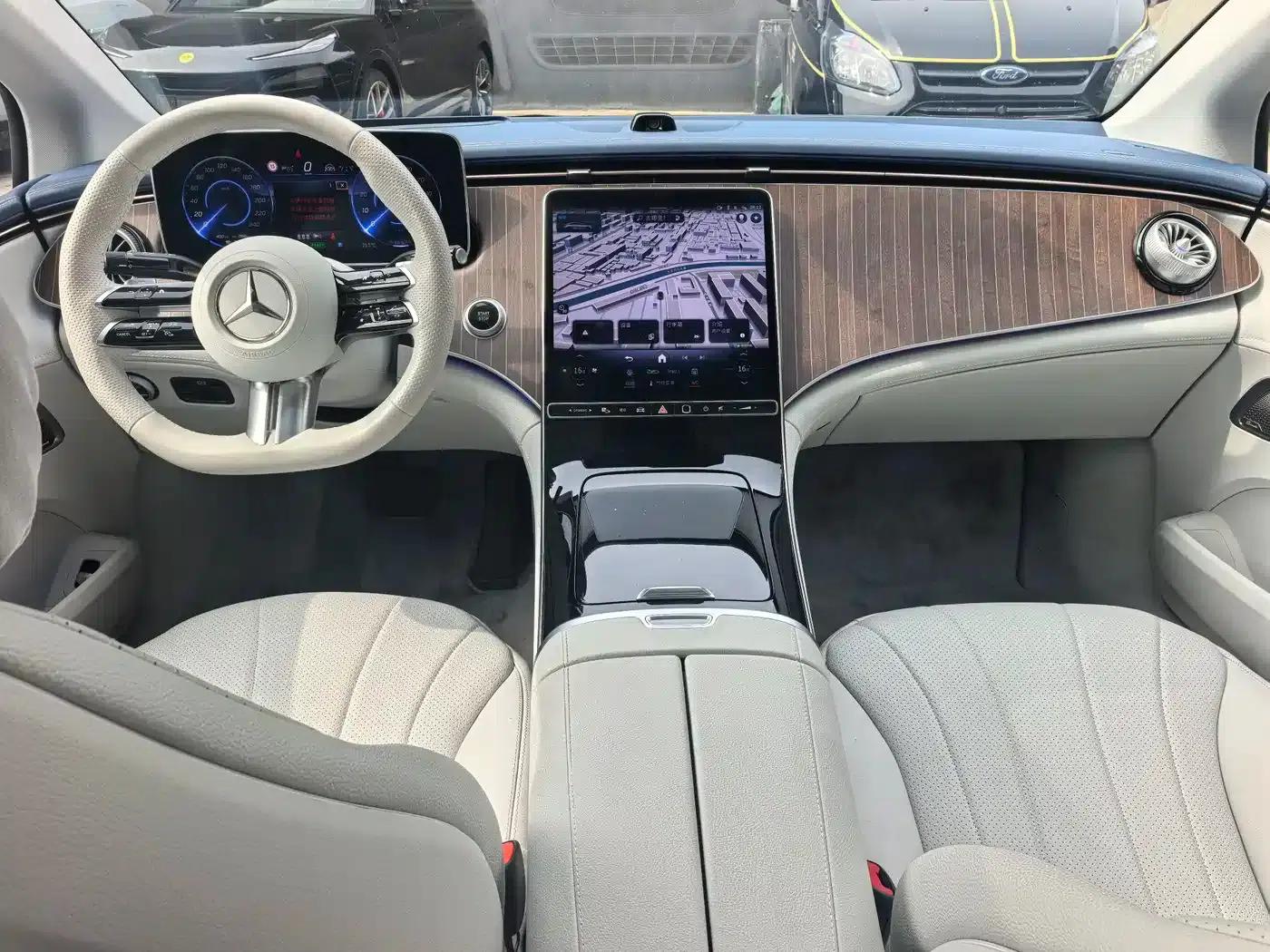 Mercedes-Benz EQE 2025 500 4MATIC Luxury Edition — миниатюра 9