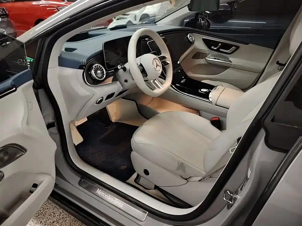 Mercedes-Benz EQE 2022 350 First Edition — миниатюра 15