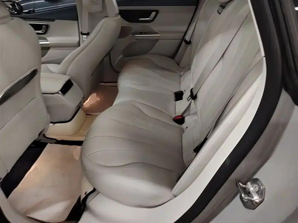 Mercedes-Benz EQE 2022 350 First Edition — миниатюра 17
