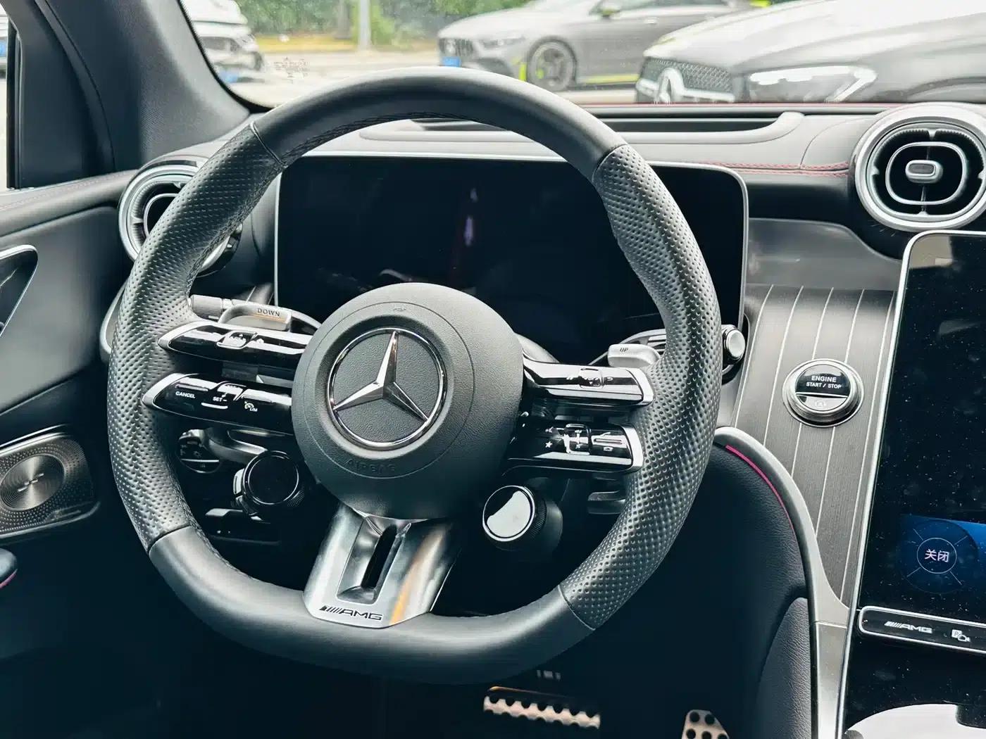 2025 Mercedes-Benz GLC AMG 43 4MATIC — миниатюра 8