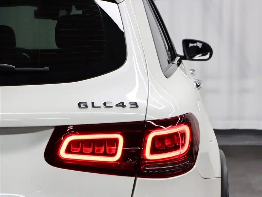 2020 Mercedes-Benz GLC AMG 43 4MATIC — миниатюра 25