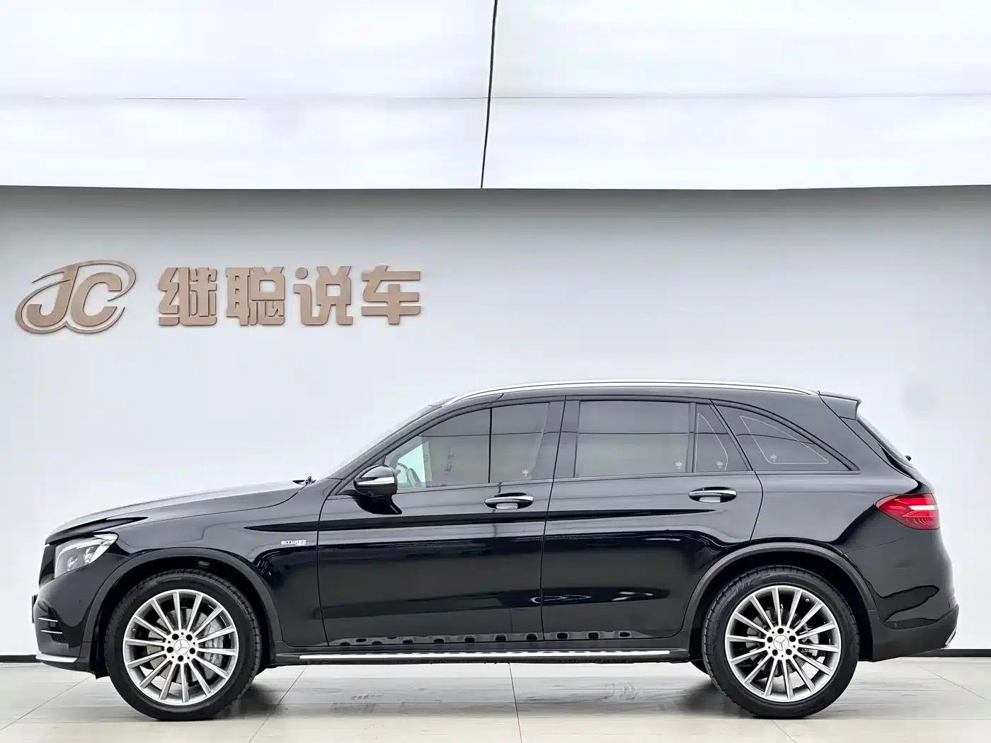 2017 Mercedes-Benz GLC AMG 43 4MATIC — миниатюра 2