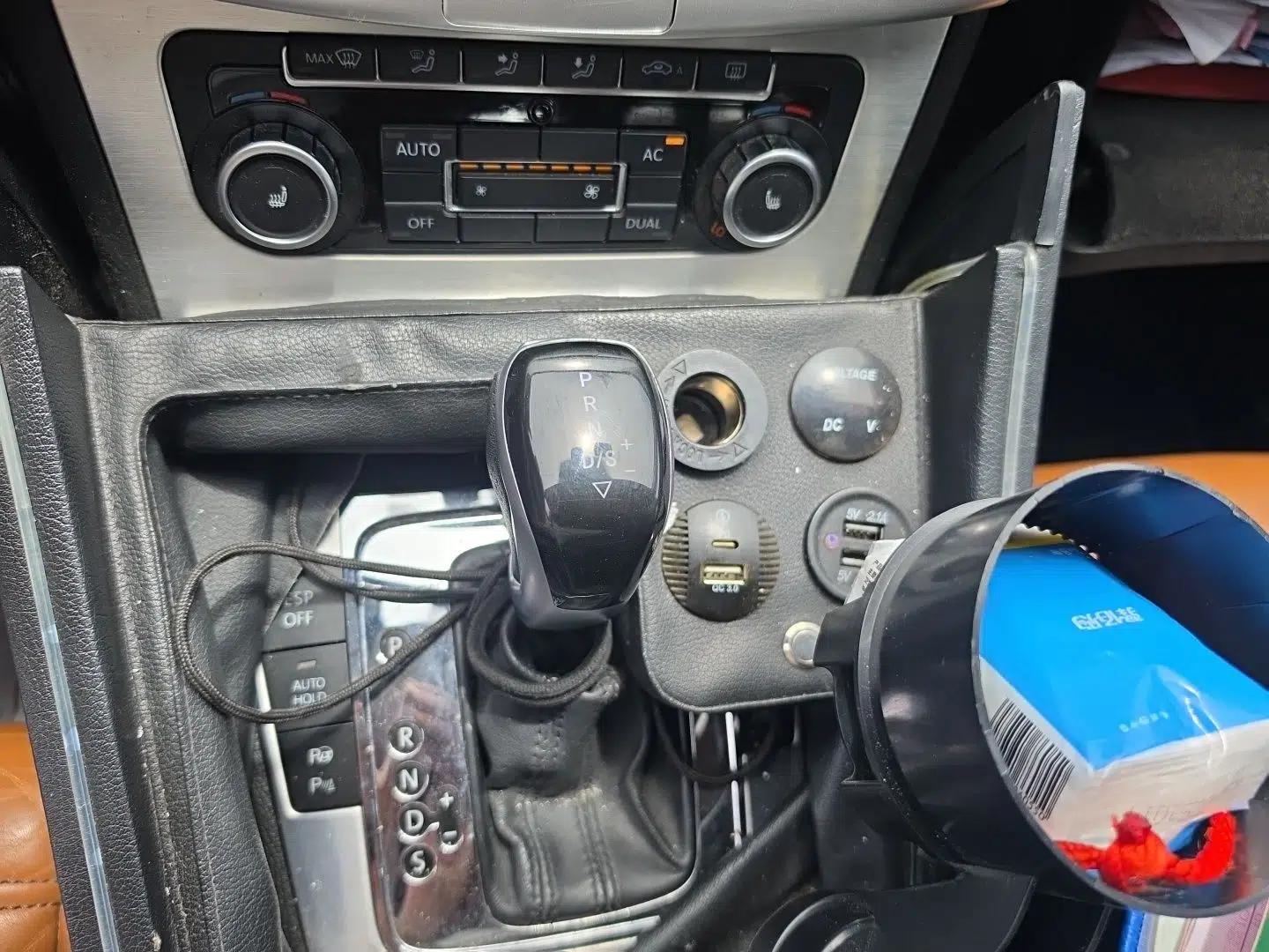 Volkswagen CC 2009 3.6 FSI Top-Trim Version — миниатюра 15