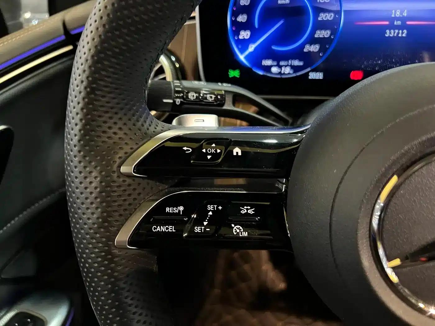 Mercedes-Benz EQE SUV 2024 350 4MATIC Luxury Edition — миниатюра 15