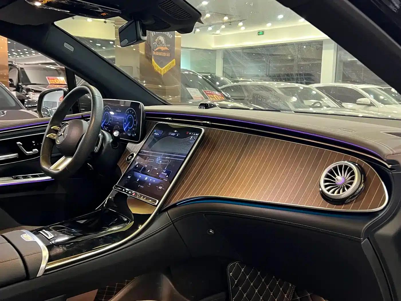 Mercedes-Benz EQE SUV 2024 350 4MATIC Luxury Edition — миниатюра 9