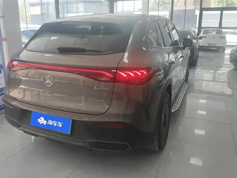 Mercedes-Benz EQE SUV 2023 500 4MATIC — миниатюра 3